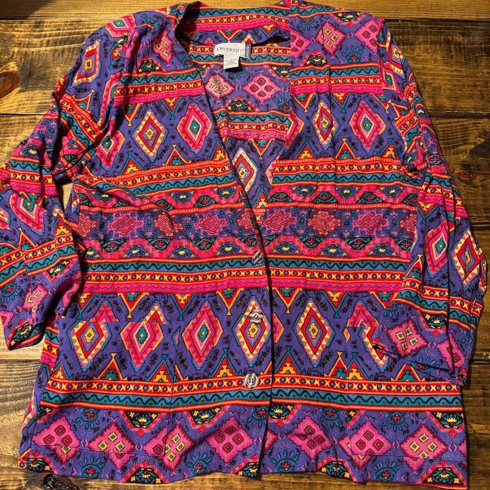 Vintage Diversity Petite Women's Large Aztec Print Long Sleeve Cardigan Jacket